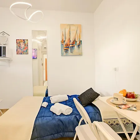 Jolie Sur La - Petit - Happy Apartamento Sanremo