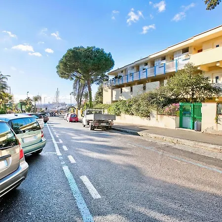 Jolie Sur La - Petit With Shared Pool - Happy * Sanremo